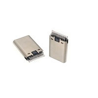 Conector USB Tipo-C Macho de 90 Grados Vertical para Montaje en Superficie, Modelo UA-10200DCG