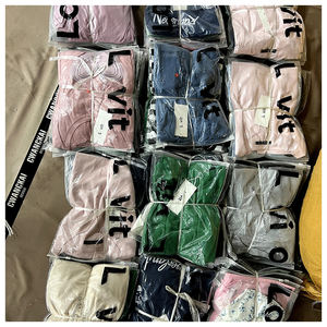 เสื้อผ้าผู้หญิงมือสองขายส่งจากโรงงาน Lovitos จัดส่งแบบสุ่ม Lovitoes เสื้อผ้าขายส่ง ซื้อสินค้าจำนวนมากเพื่อขายต่อ - Product Image 1
