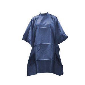 Cape de coiffure en polyester avec VELCRO Cape de coiffure confortable et facile à enfiler/facile à enlever - Product Image 3