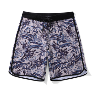 Shorts de sport confortables pour hommes, shorts de plage multicolores pour hommes, shorts de plage à séchage rapide, logo personnalisé, shorts de bain pour les vacances à la plage - Product Image 3