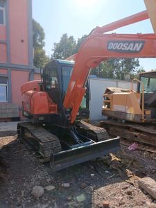 Used Doosan DH60-7 Excavator Korea Original <b>Solar</b> 60 DH 60 6Ton Crawler Digger Daewoo Hydraulic Machinery - Product Image 2