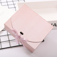 Emballage en carton ondulé de luxe personnalisé boîte-cadeau pour bébé boîtes à vêtements coffrets cadeaux de mariage pour cadeaux avec ruban