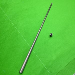 Stecca da Biliardo Juma con Asta in Fibra di Carbonio a Bassissima Deflessione 11,8mm, Puntali Bianchi per Stecche da Snooker e Biliardo - Product Image 1