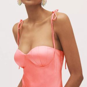 ชุดเดรสยาวผ้าซาตินปักลายดอกไม้ Sweetheart Shell แต่งลูกไม้ สายคาดขนเฟอร์เทียม สไตล์ลำลองสำหรับฤดูร้อน เอวทรงธรรมชาติ พร้อมโลโก้ด้านหน้า - Product Image 2