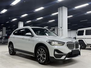 รถยนต์ SUV มือสองปี 2022 ยี่ห้อหรู ราคาถูก BMW X1 เบนซิน สภาพดี ราคาประหยัด - Product Image 3
