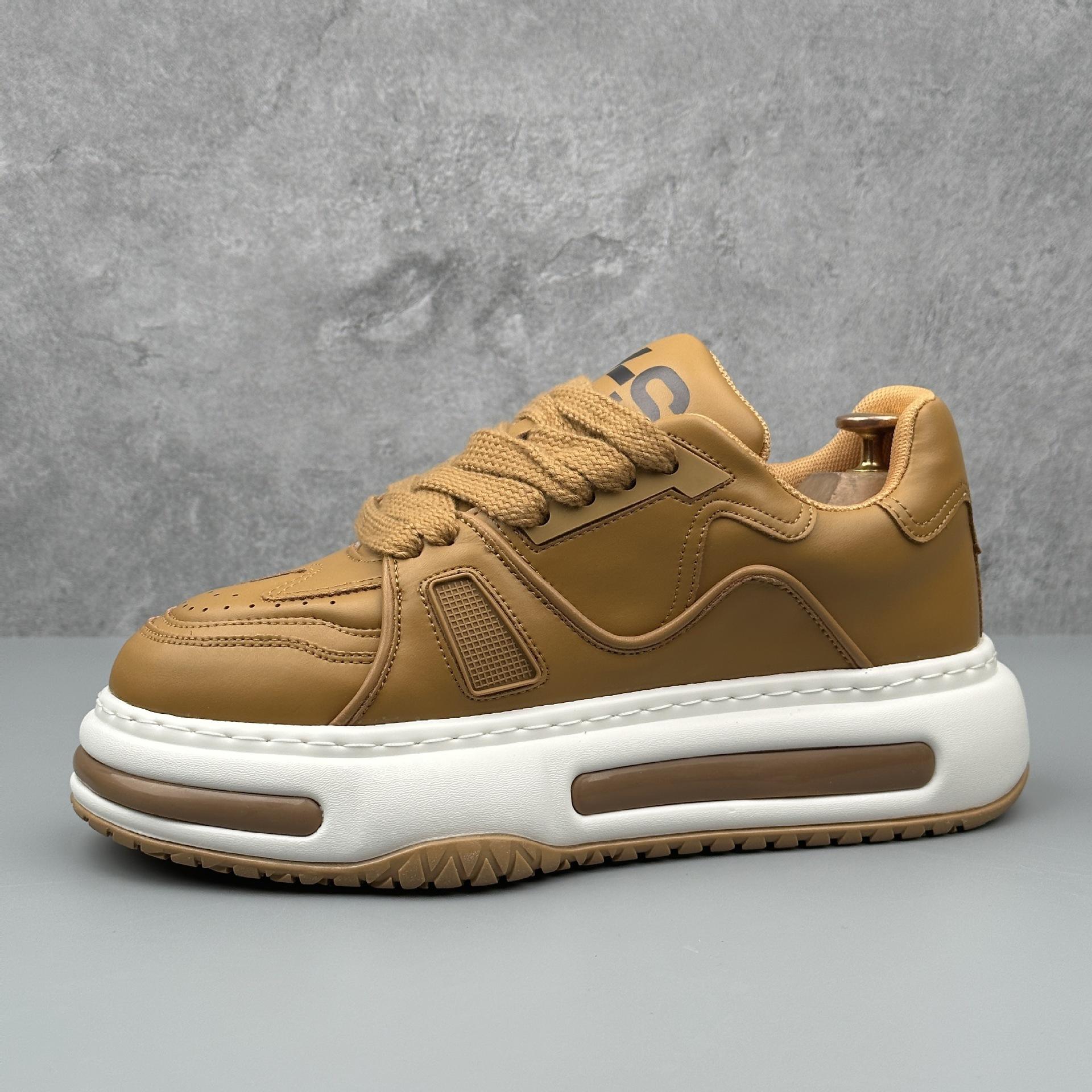 สีน้ำตาล