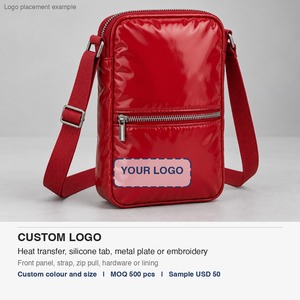 Sac bandoulière pour téléphone en nylon brillant avec poche avant zippée, logo personnalisé - Product Image 4