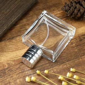 Flacon de parfum en verre transparent carré de luxe vide, 50 ml, 100 ml, avec bouchon de luxe, vente en gros - Product Image 3