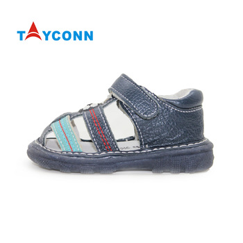 Сандалии с закрытым носком для мальчиков, прогулочная обувь для малышей, летняя пляжная обувь на плоской подошве с поддержкой свода стопы