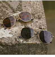 Gafas de Sol Clásicas Premium Populares con Montura de Doble Puente, Lentes de PC Anti-Reflejantes, Montura Metálica Poligonal Moderna, Unisex