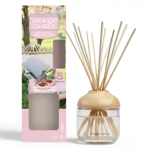 Strong Fragrance Organic Well-Proportioned Customized Logo Lift Mood Custom Bottle Reed Diffuser