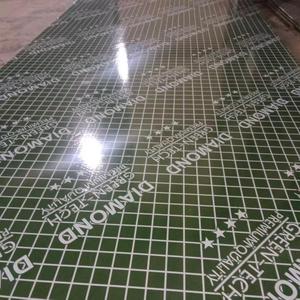 Panneau de coffrage réutilisable en contreplaqué plastifié vert PP pour la construction de piscines et de réservoirs d'<span class=keywords><strong>eau</strong></span>, étanche - Product Image 2