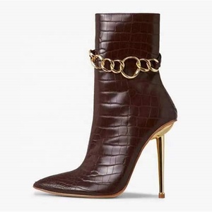 Bottes d'hiver pour femmes à talon haut avec décoration métallique, chaîne dorée, imprimé pierre, fermeture éclair latérale, mode personnalisée, grande taille 43 - Product Image 6