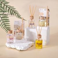 Diffuseur de parfum en verre de luxe 50 ml 2025 avec bâtonnets en rotin, dans un coffret cadeau, pour la maison, le bureau, la voiture, les hôtels, personnalisable