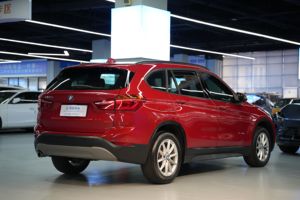 BMW <span class=keywords><strong>X1</strong></span> SUV 2016 de <span class=keywords><strong>Segunda</strong></span> <span class=keywords><strong>Mano</strong></span>, Gasolina, Turbo, Automático, Volante a la Izquierda, Cuero, Llantas de Aleación R18, Techo Corredizo, 1.5T+7DCT, Tracción Delantera, Neumáticos Run-Flat de 18 Pulgadas - Product Image 2