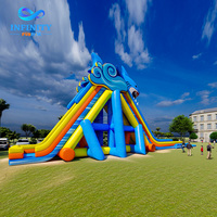 Toboggan aquatique gonflable géant en forme de requin, équipement de toboggan aquatique extérieur pour usage commercial