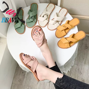 Sandalias de Verano Nuevas, Tipo Chanclas, con Suela Plana, Suaves, Negras, para Mujer - Product Image 2