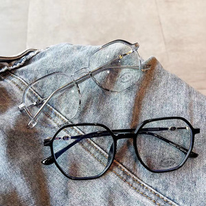 Montures de lunettes ovales Qianai en TR90 anti-lumière bleue pour femmes, taille moyenne, verres en acétate, fabriquées à Taizhou - Product Image 3