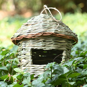 Wren Nest Fiber Bird Hideaway Sparrow House Tejido a mano Pequeñas casas <span class=keywords><strong>de</strong></span> pájaros colgantes Colibrí Niding Chickadee House para Finch - Product Image 4