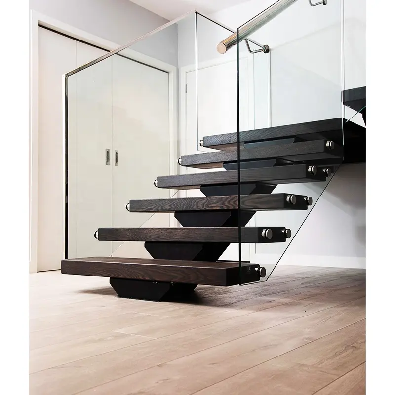 कस्टम मेड उच्च गुणवत्ता सस्ते कीमत पेशेवर थोक झंझरी इस्पात संरचनात्मक सीढ़ी चलना कदम सीढ़ी इनडोर सीढ़ी