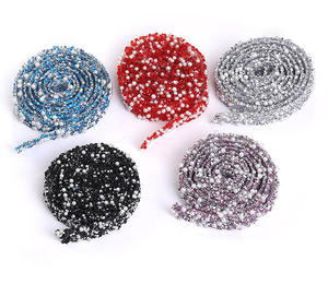 Nouveau design 2026 – Ruban de chaîne multicolore en verre, fausse perle et strass, à coller ou à coudre, pour sacs, voitures et masques – Vente en gros - Product Image 2
