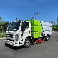 Truk Penyapu dan Pencuci Jalan JMC 4x2 Diesel Standar China VI, Truk Penyapu Jalan Kota dengan Tangki Air 4m³