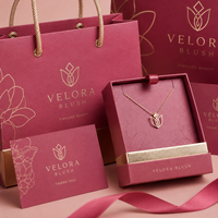 Ensemble de packaging cadeau de luxe personnalisé pour bijoux, sac en papier, boîte à collier, carte de remerciement et ruban