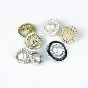 Jinyi Button OEM ODM Custom Brand Logo Design Rhinestone Pearl Button Shank Button for Garment
