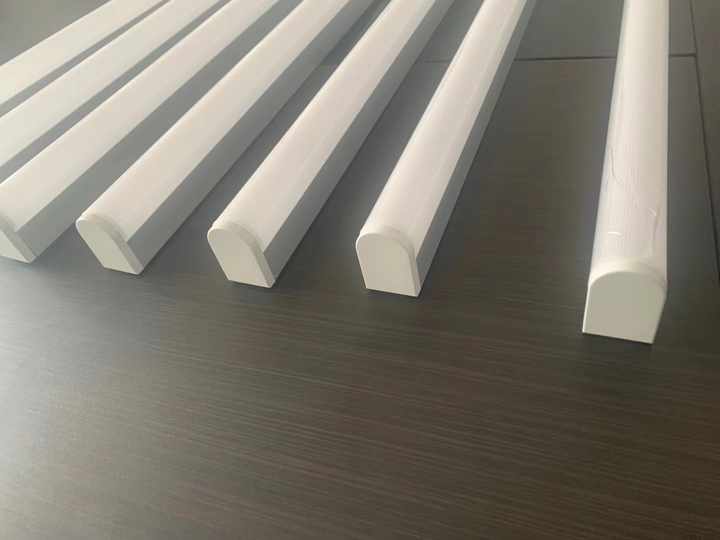 Teardrop Linear LED Systems for Maintaining ISO Cleanroom Standards
