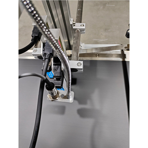 เครื่องป้อนกระดาษพิมพ์วันที่อัตโนมัติขนาดเล็ก พร้อมระบบแบ่งหน้าหลายภาษา สำหรับการ์ดและถุงขนาดเล็ก - Product Image 4