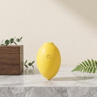 Zitronenförmiger Persönlicher Massager mit 10 Saug- und Vibrationsmodi, Weiches Silikon, IPX6, USB-Aufladbar, Handgerät für Intimpflege, Gelb