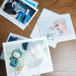 การ์ดรูปถ่ายพิมพ์ลายทองแบบกำหนดเอง ปั๊มฟอยล์ทอง เคลือบเงา สำหรับของที่ระลึกและของขวัญ - Product Image 2