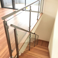Innentreppe Glas-Pfosten-Geländer Treppenhandlauf-Design