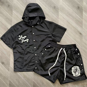 Set Estivo Casual da <span class=keywords><strong>Uomo</strong></span> Personalizzabile con Felpa con Cappuccio e Pantaloncini, Completo Due Pezzi con Cappuccio Staccabile e Maniche <span class=keywords><strong>Corte</strong></span> - Product Image 1