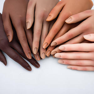 Fausse main en silicone pour la pratique de l'art des ongles avec bras flexible et <span class=keywords><strong>pince</strong></span> de bureau pour débutants - Product Image 5