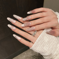 Faux ongles ronds élégants français à presser, en acrylique, couvrance totale, amande rose, effet œil de chat, perle, faits à la main, avec colle