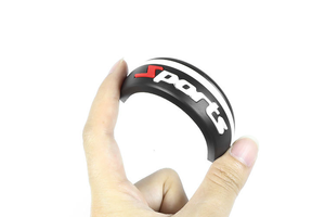 Logotipo personalizado deportes 4 Uds PVC borde de la <span class=keywords><strong>puerta</strong></span> lateral del coche parachoques protección antiarañazos protectores pegatinas <span class=keywords><strong>puerta</strong></span> del coche tira anticolisión - Product Image 4