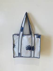 Bolso Tote de Algodón Estilo Bohemio con Estampado de Palmeras, Diseño Abierto Hecho a Mano para Mujer, Ideal para la Playa en Verano - Product Image 3