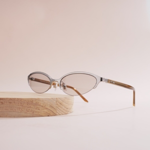Gafas de Sol Metálicas Ovaladas Delgadas al por Mayor, con Logotipo Personalizado, Estilo Vintage Ojo de Gato, Media Montura, para Mujer, Moda Wen - Product Image 3