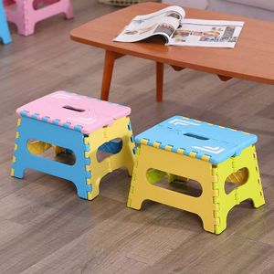 Tabouret et repose-pieds pliables en plastique noir, mobilier moderne pour la maison avec revêtement en tissu pour le salon - Product Image 6