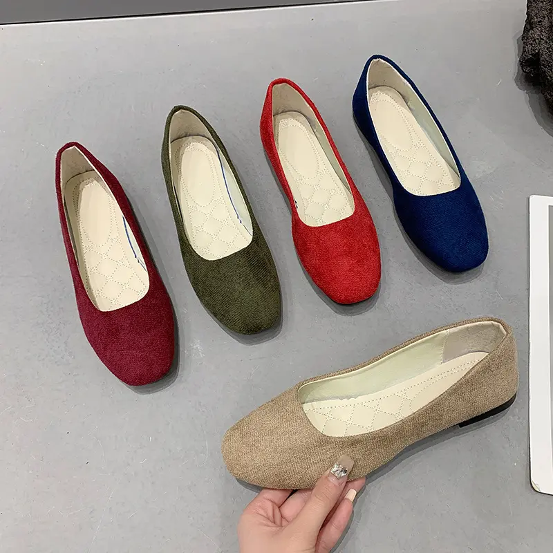 2023 new cheap square head female lazy mother loafers dress shoes ladies flats women's casual flat shoes