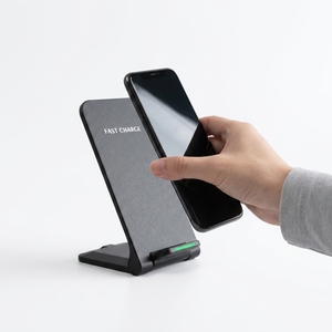15W Fast Wireless Charger Stand – Foldable 3-in-1 Phone Charging Dock