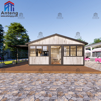 Cabane préfabriquée en acier léger économique, bonne isolation thermique, construction modulaire pour une résidence de vacances à court terme