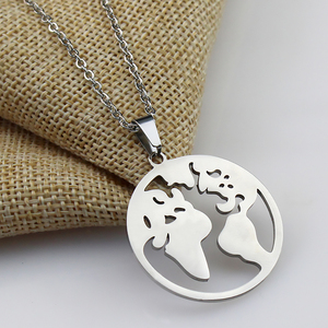 Collar con colgante de mapa del mundo pequeño, collar clásico de globo de tierra de acero inoxidable chapado en oro para mujer, joyería de regalo de viaje - Product Image 5