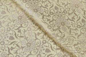 Tela de Brocado de Poliéster Ecológica Moderna con Estampado Floral Artístico y Textura Brillante para Moda Infantil y Proyectos de Manualidades - Product Image 2