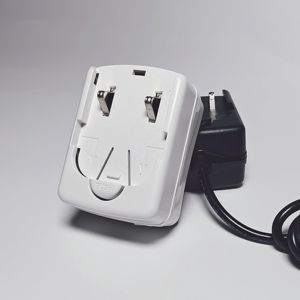 מתאם מתח בינלאומי 12V1A 5V2A עם תקן PSE, תקן 60950, מתאים לשעונים, ראוטרים ורמקולים. - Product Image 1