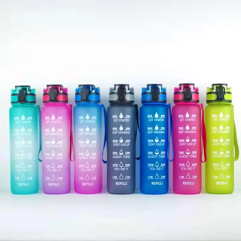 Campione gratuito Tritan BPA bottiglie d'acqua gratuite Fitness grande bottiglia d'acqua motivazionale da 32 once con indicatore di tempo e paglia