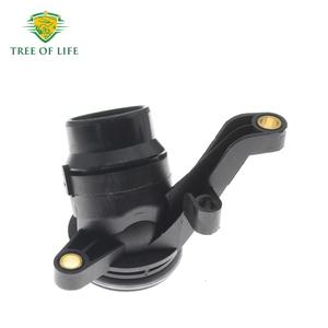 Connecteur de tuyau d'eau du moteur inférieur Tree Of Life LR013165 JDE9014 pour Land Rover Range Rover - Product Image 5