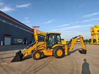 388T Backhoe Loader Multifungsi dengan Lengan Penggali Geser Hidrolik & Sistem Stabilisasi Kendaraan
