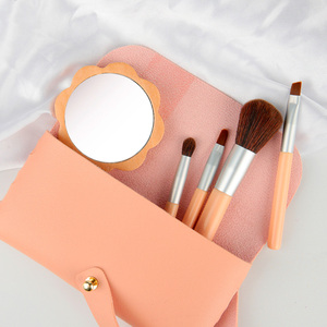 Espejo de Bolsillo LED de Bambú Personalizado, Acabado Bronce, Espejo Cosmético Mini de una Sola Cara - Product Image 2